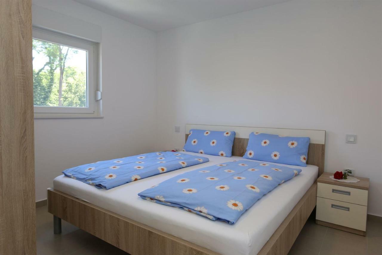 Apartments Maric-Hlapa سولين المظهر الخارجي الصورة