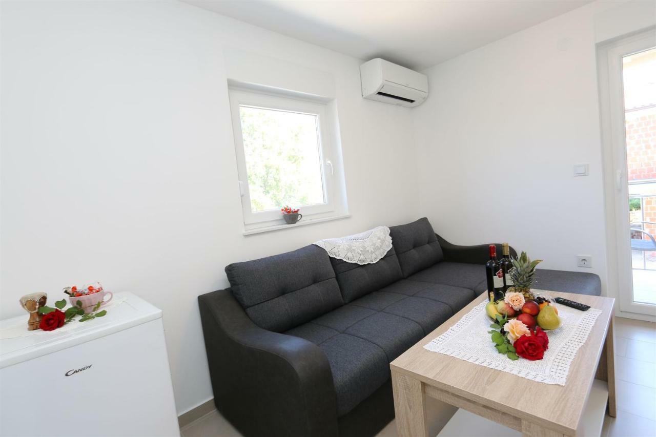 Apartments Maric-Hlapa سولين المظهر الخارجي الصورة